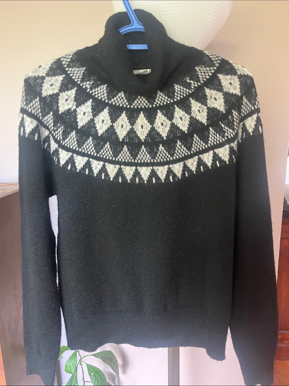 Men or women’s (Unisex) Turtleneck Fair Isle Sweater - Nordic Yoke Knit